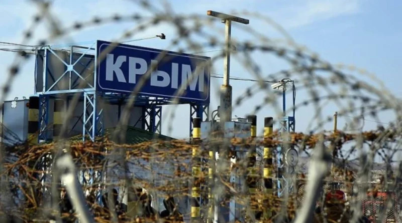 Окупанти заборонили військовий вантажний трафік на трасі до Криму - "Мадяр"