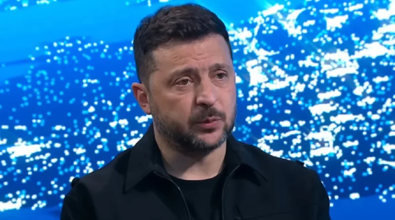 Україна буде запускати сотні дронів і ракет, щоб росіяни також відчули війну - Зеленський